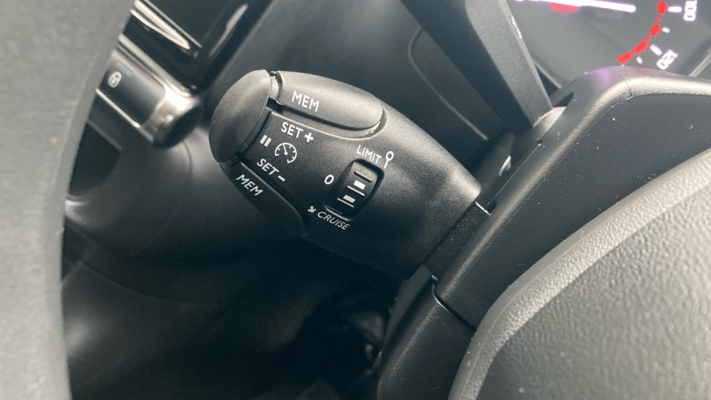 Citroen C3 1.2 PureTech Plus 5dr Petrol Hatchback